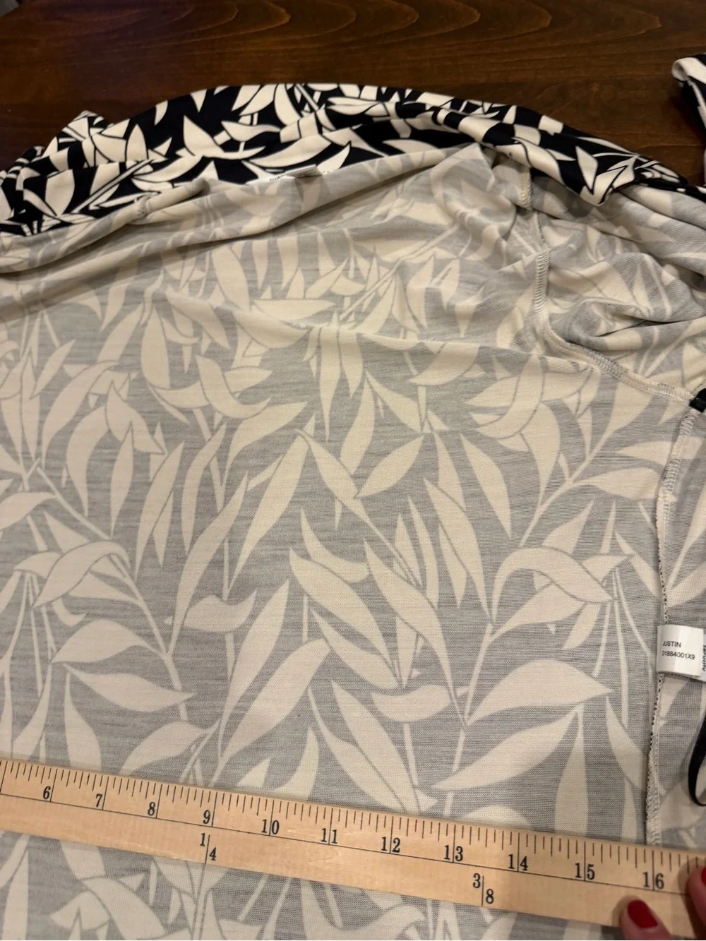 Diane Von Furstenberg Black and Cream Leaf-Print Silk Midi Wrap Dress - Picture 7 of 14